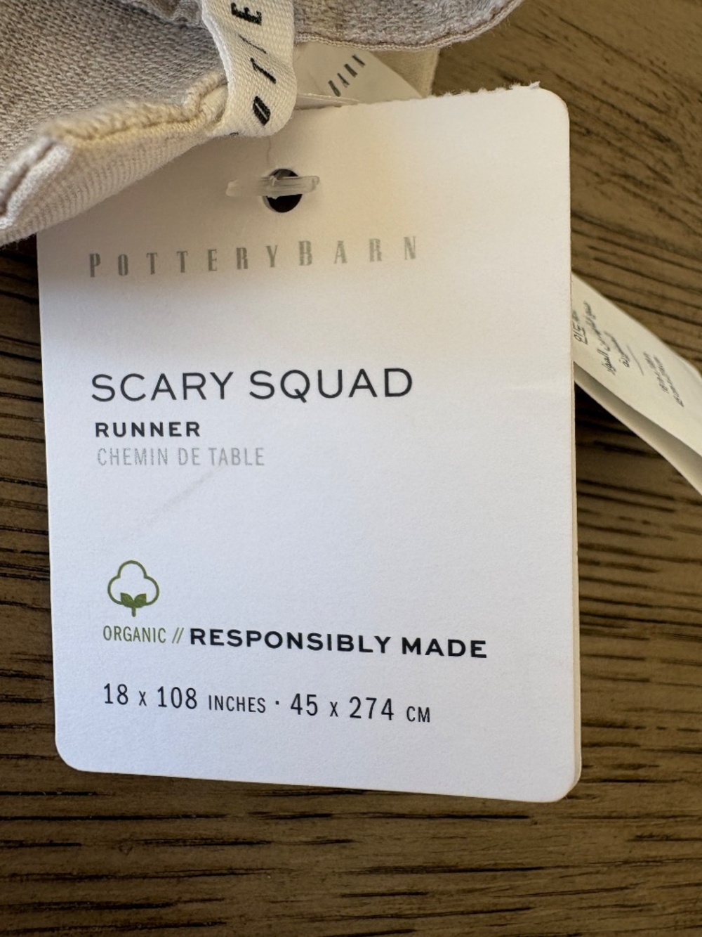 Pottery Barn Halloween Scary Squad Table Runner NWT - Picture 2 of 3